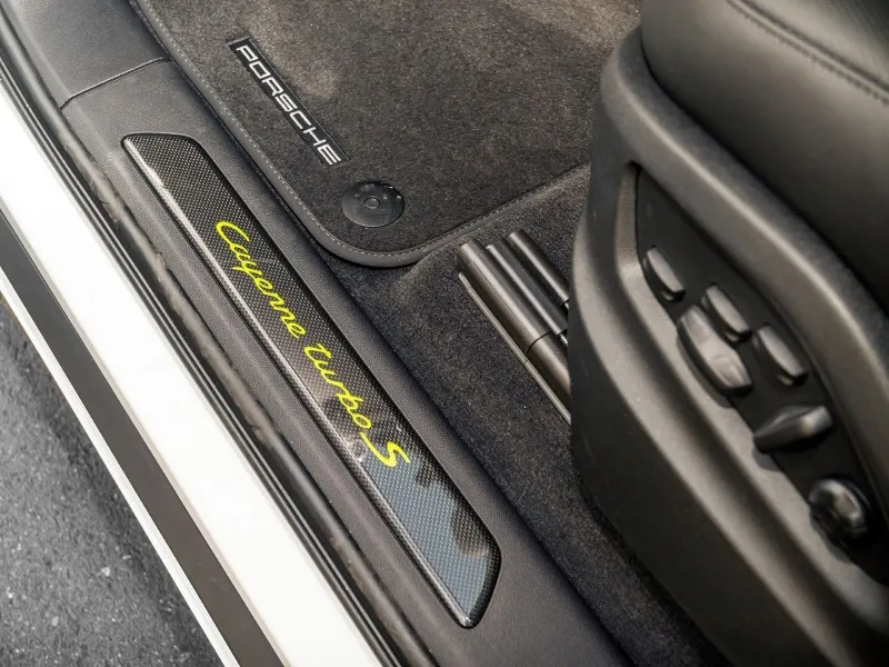 Porsche Cayenne S E-Hybrid Coupе =Ceramic Brakes= Carbon Гаранция Image 8